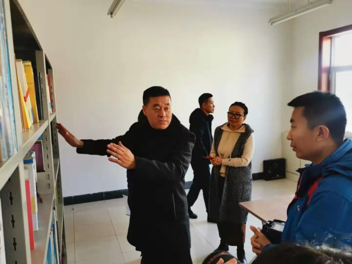 兰太药业职工书屋