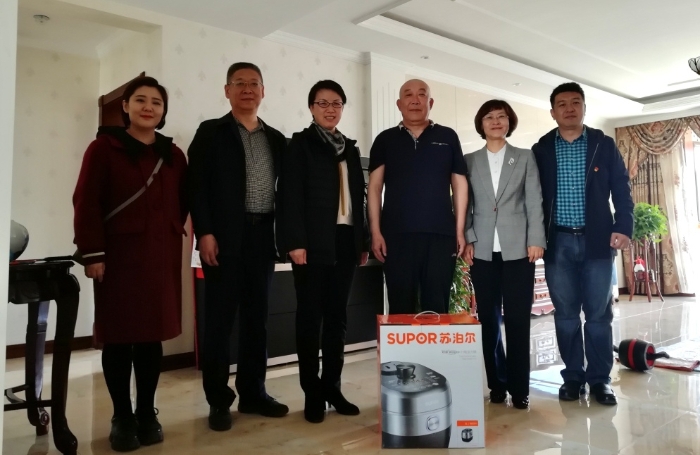 图片1 图片1