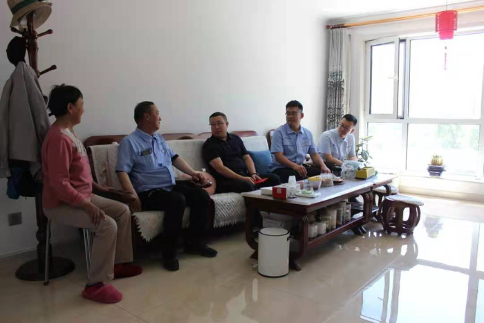 图片12 图片12