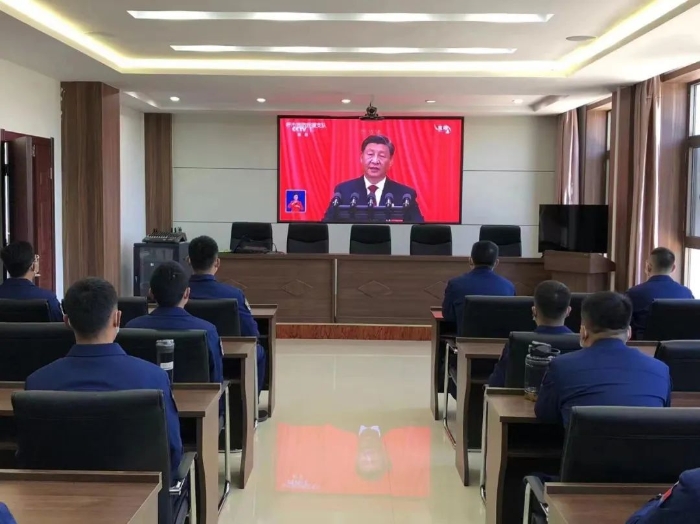 呼和浩特经济开发区消防救援大队收看中国共产党第二十次全国代表大会