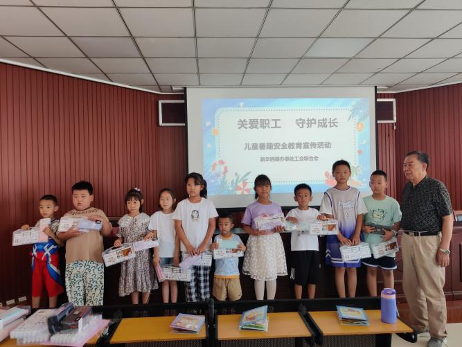 图片11 图片11