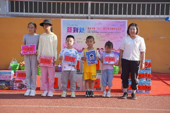 图片12 图片12